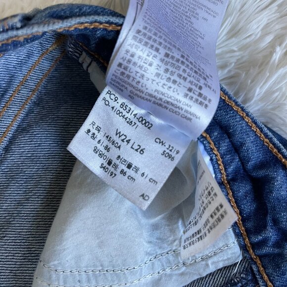 Levi's Balloon Leg Jeans - size 24 (fit like 25) - Picture 7 of 8